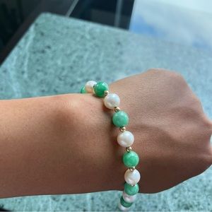 14kt yellow gold pearl and jade bracelet